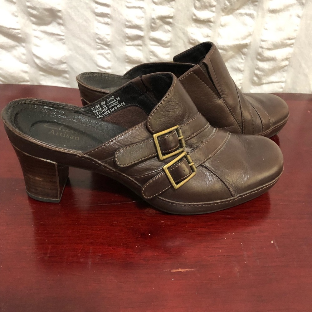 SALE Clark’s Artisan Brown Mule